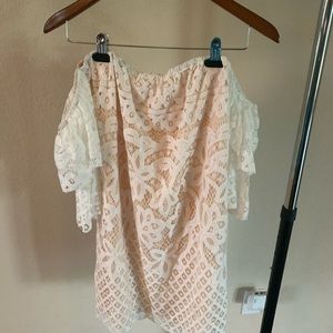 White off the shoulder summer dress🌼